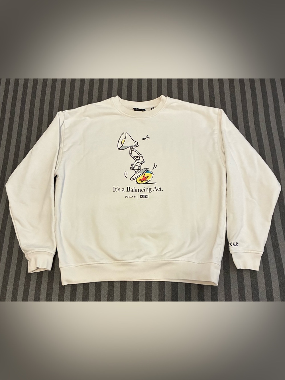 Kith x Pixar 'Balancing Act' Crewneck Sweatshirt in White Size M